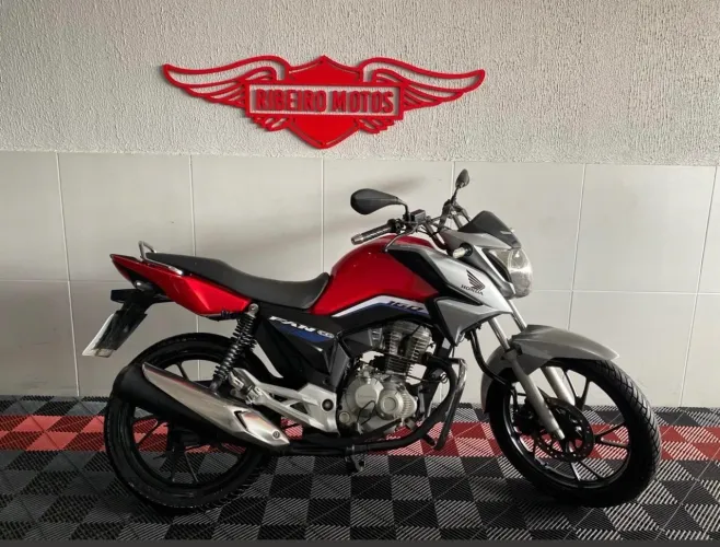 Fan 160 2018 Entrada R$ 8.200 + promissórias