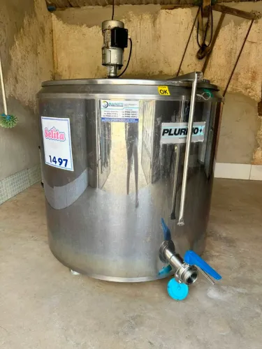 RESFRIADOR DE LEITE INOX 300 LITROS