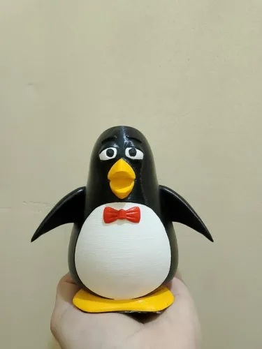 Pinguim whezzy Toy story, feito em 3D! Ótimo pra sua coleção de toy story tamanho fiel.