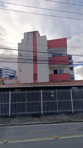 ALUGA-SE APARTAMENTO ESPAÇOSO NA GRUTA DE LOURDES