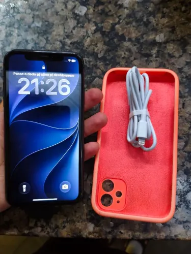 iPhone 11 Preto 64GB - Impecável / Bateria 85% / Único Dono