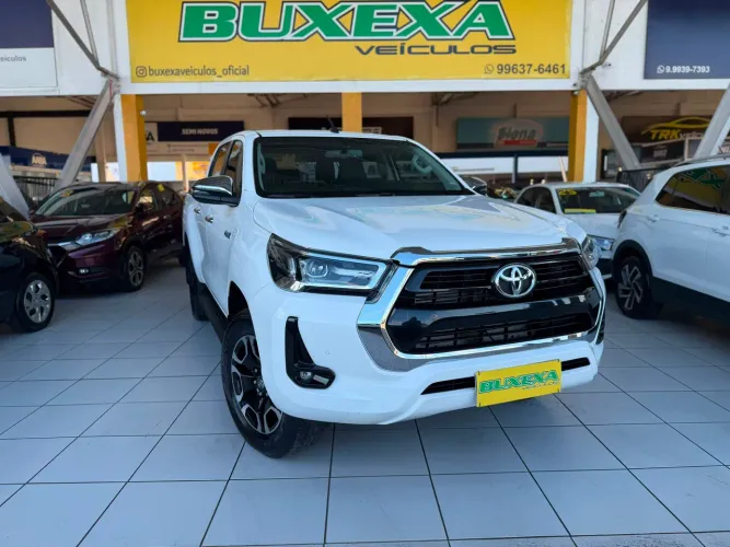 Toyota Hilux CD SRV 4X4 2.8 TDI Diesel Aut. 2025