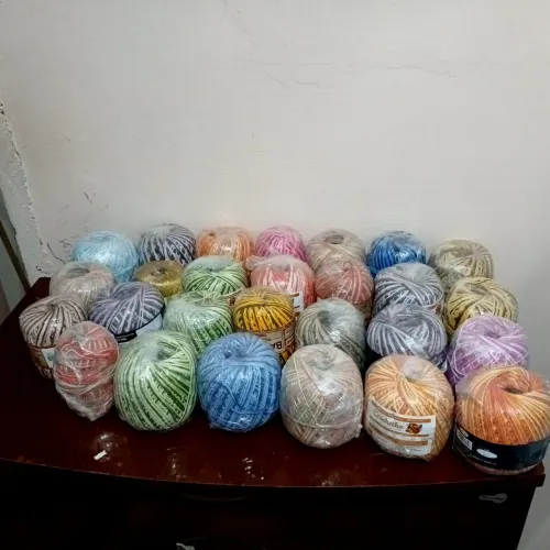 Linhas de crochê mescladas