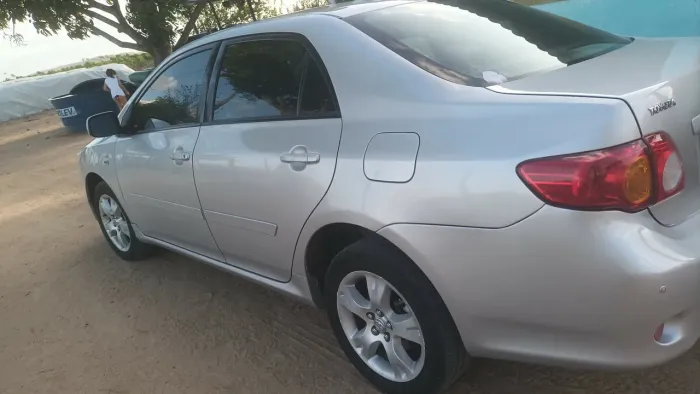 Toyota Corolla GLI 1.8 Flex 16V Mec. 2010