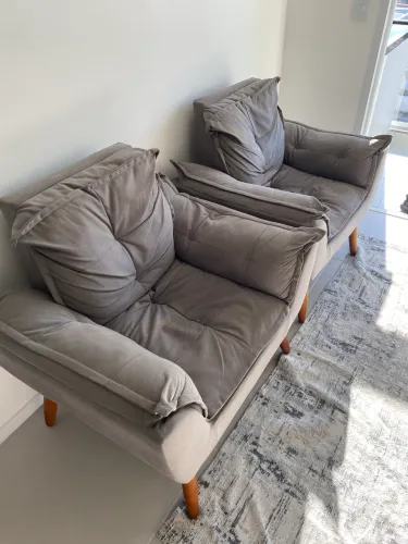 Vendo poltronas semi novas