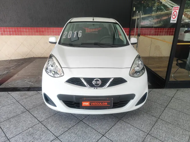 Nissan March S 1.0 12V Flex 5P 2016