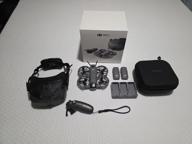 Drone DJI Neo 2 Motion 4k Fly More Combo