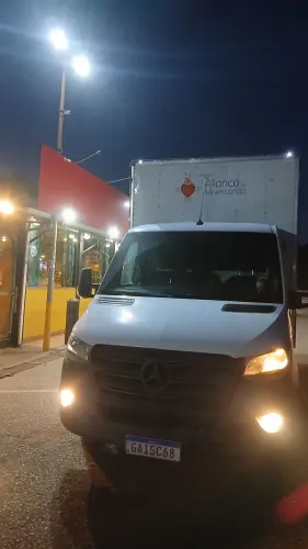Mudanças fretes e carretos