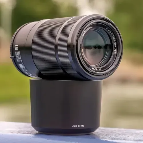 Lente Sony 55-210mm OSS ? E-mount