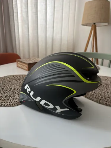 Capacete Aero Triathlon
