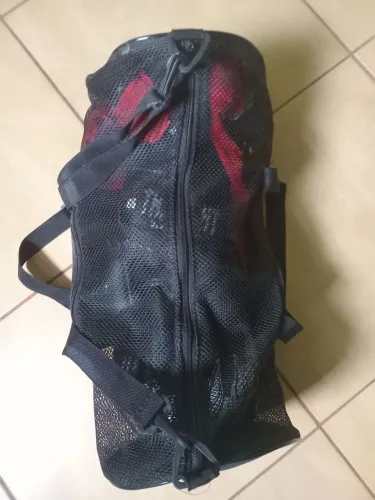 Kit box ,luva,joelheira,bandagem