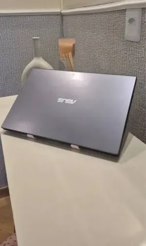 Notebook ASUS 15,6? Novo ou troco por iPhone
