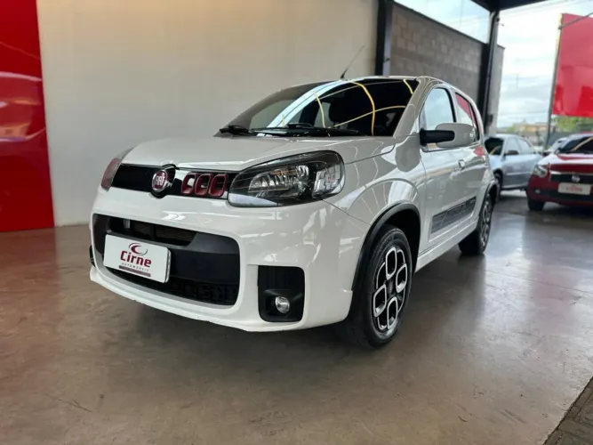 Fiat Uno Sporting Dualogic 1.4 EVO Flex 8V 4P 2016