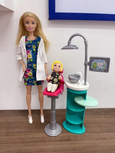Barbie dentista