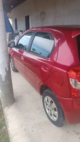 Toyota Etios X 1.3 Flex 16V 5P Mec. 2014