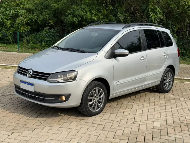 Volkswagen Spacefox 1.6/ 1.6 Trend Total Flex 8V 5P 2014