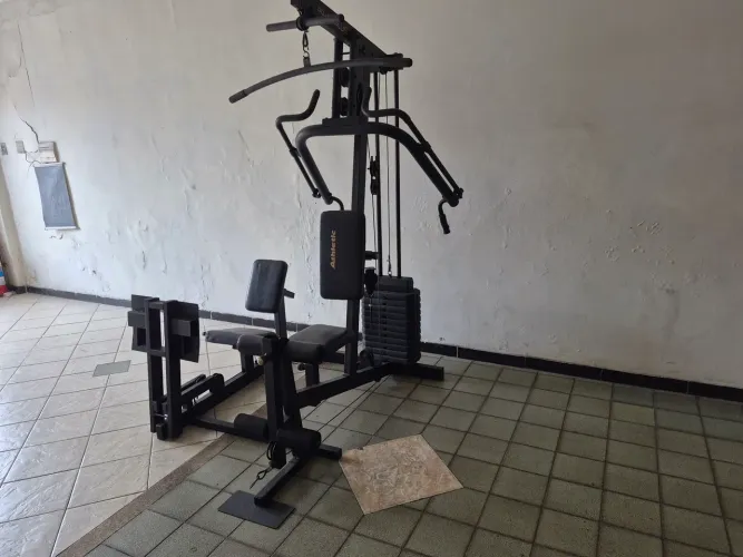 Estação de Musculação Athletic power plus com Leg press