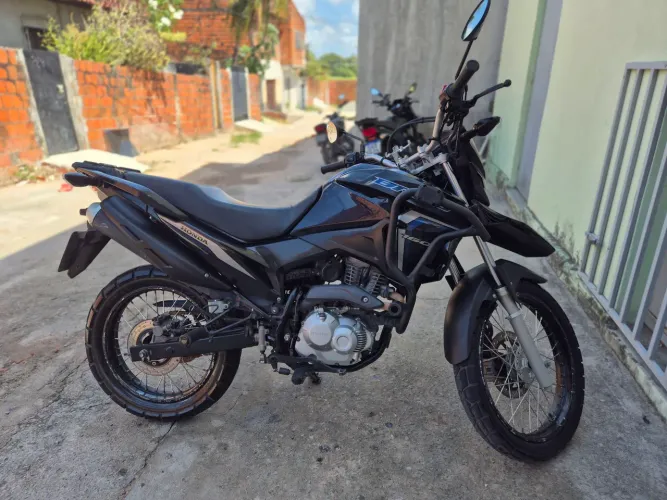 Bros 160 azul