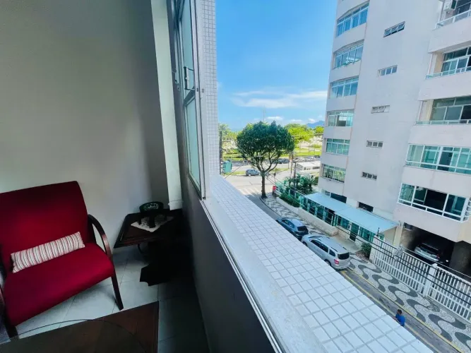 Apartamento dois quartos, vista parcial do mar/Santos/Boqueirão