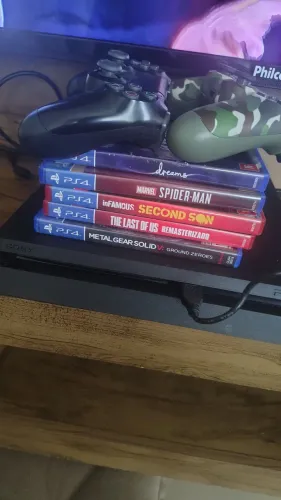 Play 4 slin 1tb