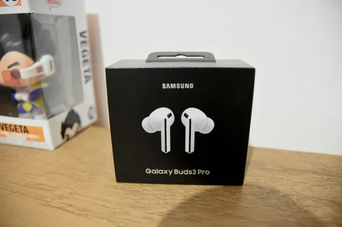 Fone GALAXY BUDS 3 - NOVO - NA CAIXA - Branco