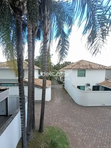 Casa em condominio 3 Quartros suite 2 vagas no bairro Santa Amelia