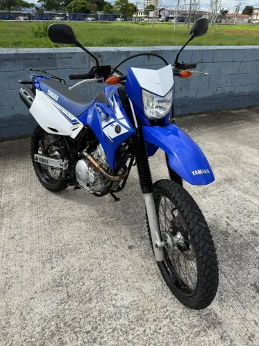 XTZ 250 LANDER! Com 26 mil rodados!