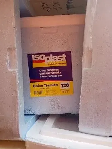 Vende se isopor seminovos