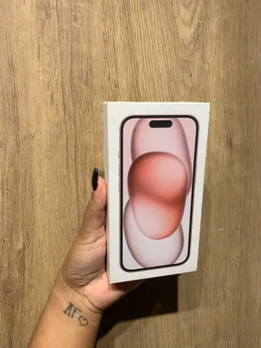 iPhone 15 128GB / Lacrado UM ANO DE GARANTIA PELA APPLE