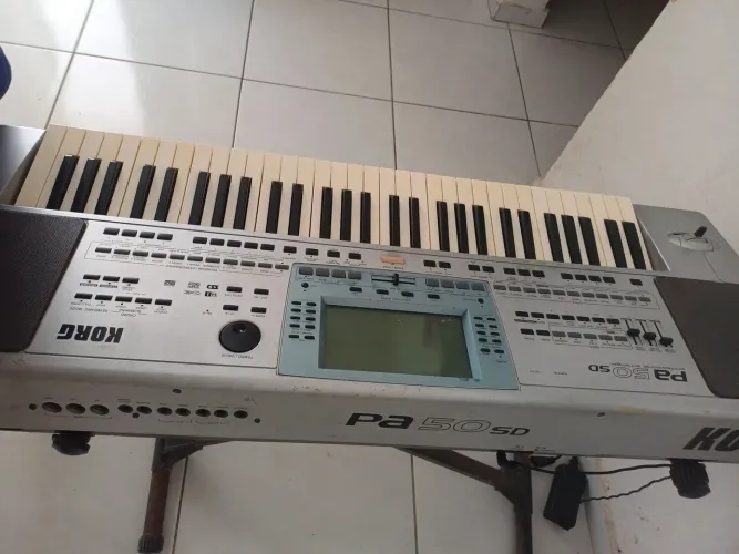 Korg pa50 