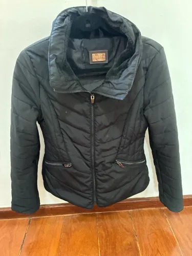 Casaco puffer feminino preto tamanho P