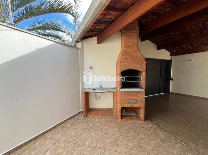 Casa para aluguel, 3 quartos, 2 vagas, Irmãos Camolesi - Piracicaba/SP