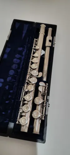 Flauta Transversal Yamaha 311 II Cabeça de Prata Usada R$ 2.990,00 em até 12x Sem juros no