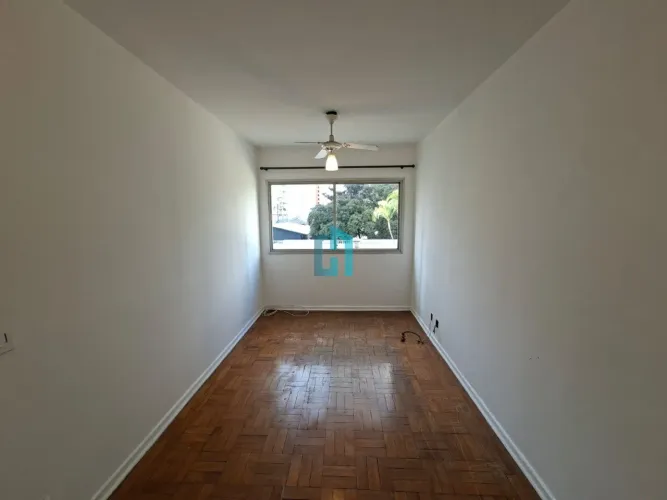Apartamento no Edifício Porangaba em Moema