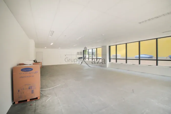 Conjunto Comercial - Pinheiros - 242m².