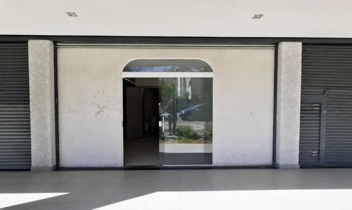 Loja na Avenida Doutor Guilherme Dumont Vilares, 1450 - Loja 8 90 m²