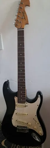Guitarra Memphis Strato