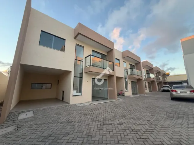 IPITANGA, Lauro de Freitas. Casas NOVAS duplex em condomínio fechado familiar composta de 