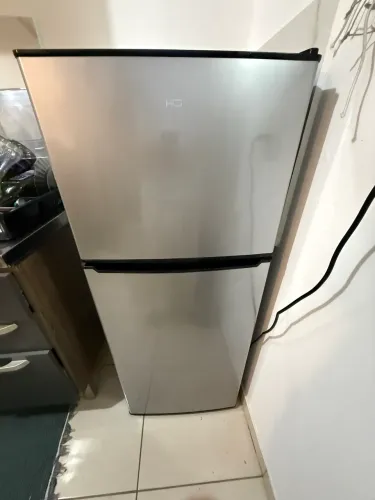 Geladeira HQ Defrost 140 litros