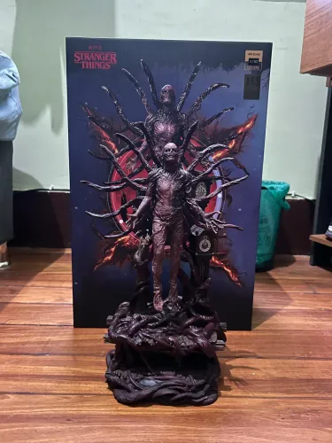 Stranger things iron studios