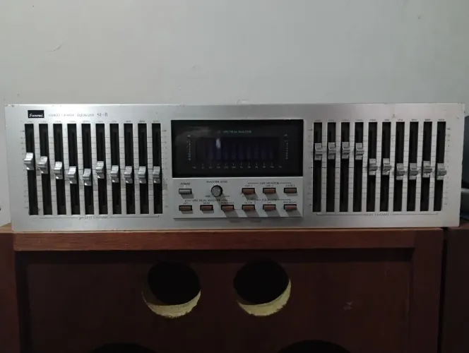 Equalizador Sansui Se-8 