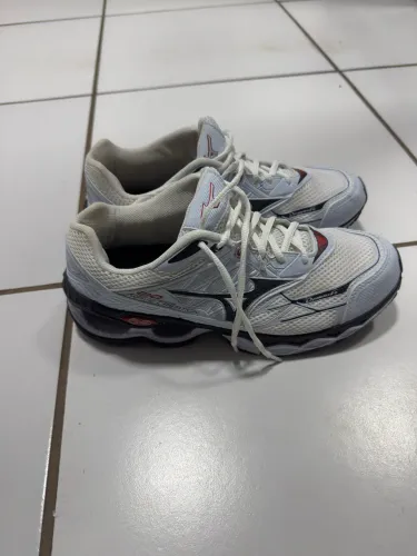 TÊNIS MIZUNO