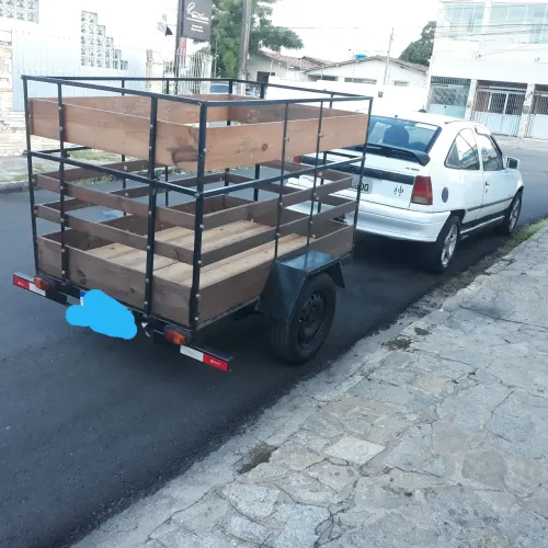 Fretes e mudanças.