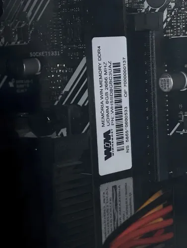 Memória ram DDR4 com 8GB testo na hora 
