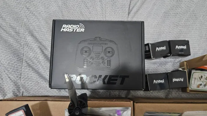 Radiomaster Pocket ELRS novo + bateria