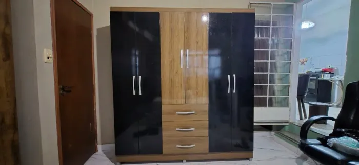 GUARDA ROUPA SOLTEIRO