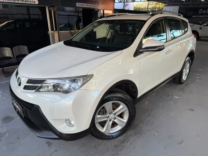 Toyota RAV4 2.0 4X2 16V Aut. 2014