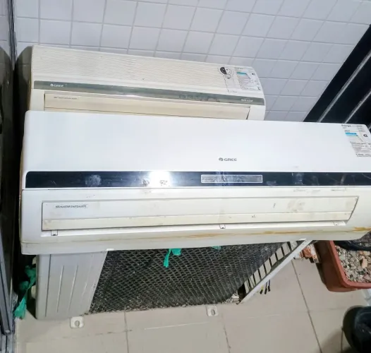 Vendo 2 Splits GREE usadas 18.000 e 12.000Btus