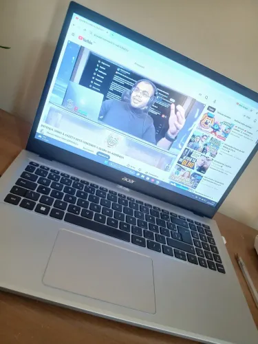 Vendo Notebook Acer Aspire 3 (Intel i3 Recente, 8GB RAM, SSD 256GB) 