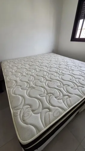 Cama completa com base e Colchão King Size Ortobom 